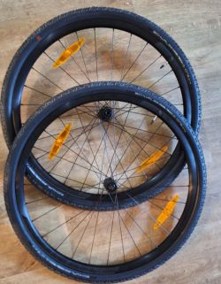 Syncros RP 2.0 Disc + Schwalbe G-One Bite TLE