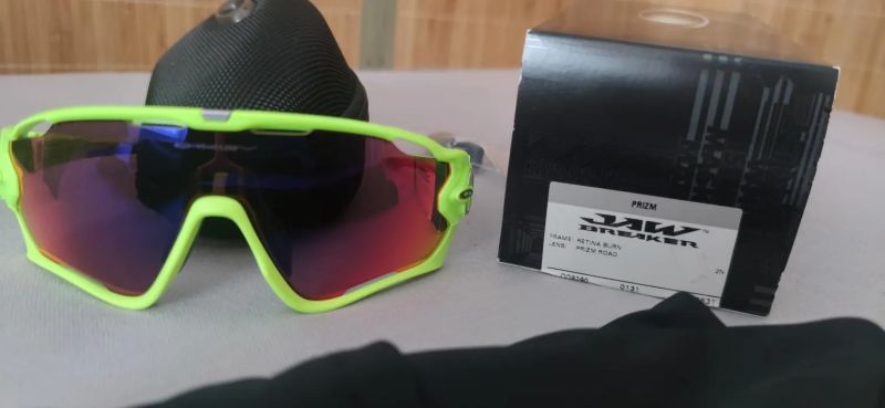 Oakley Jawbreaker