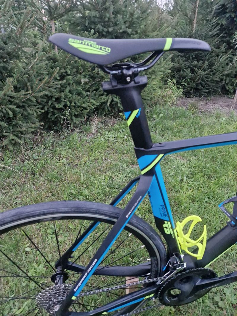 Bergamont Prime RS – zánovní karbonové aero kolo, vel. 55