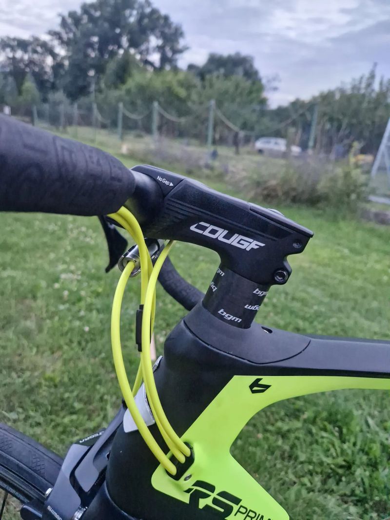 Bergamont Prime RS – zánovní karbonové aero kolo, vel. 55
