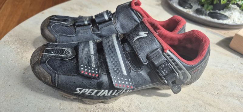 Tretry MTB Specialized