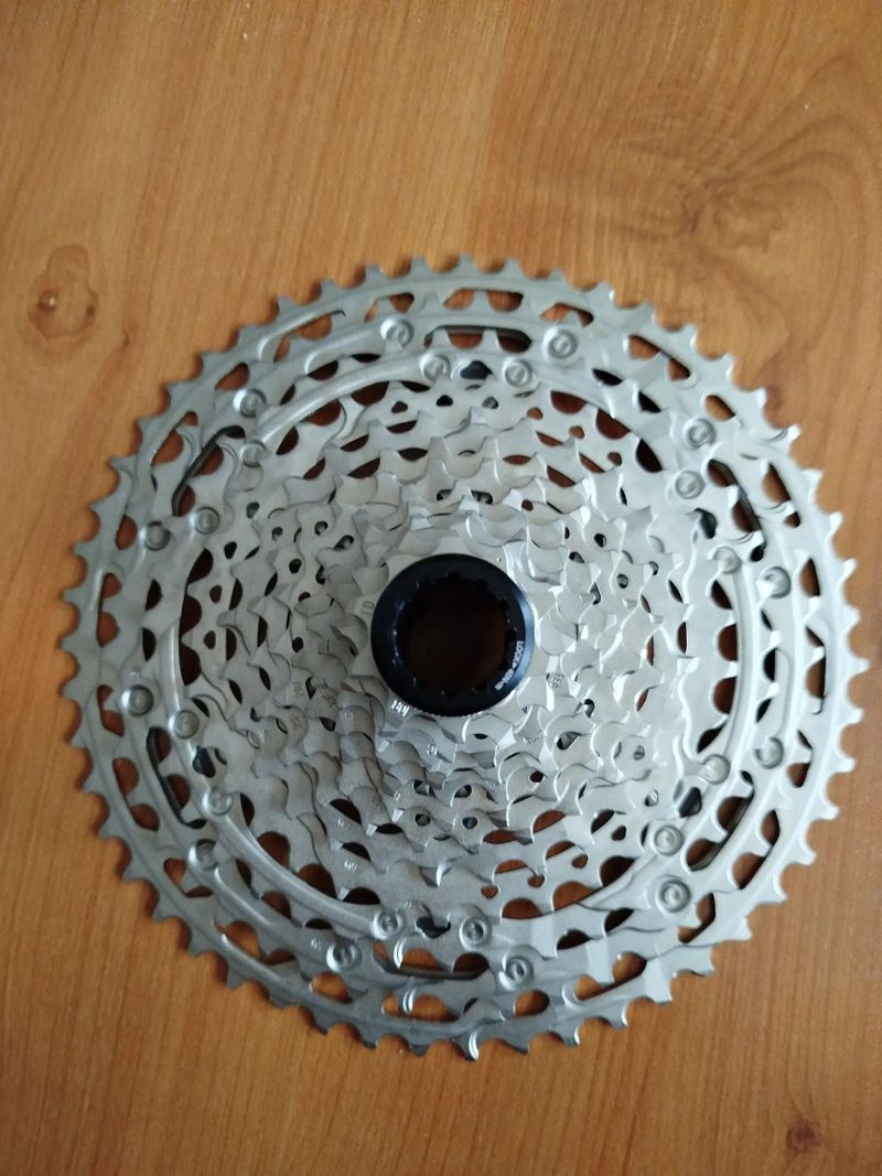 Kazeta Shimano Deore CS-M6100 12s