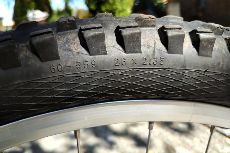 prodám celoodpružené kolo GT i-Drive 5 4.0