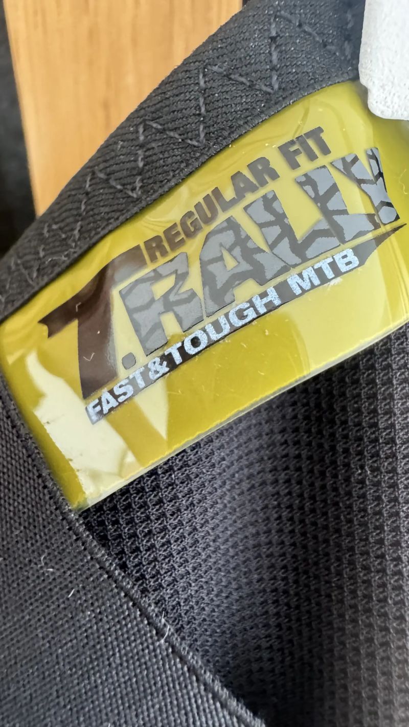 Pánské cyklistické kalhoty značky Assos