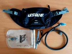 Ledvinka s pitným vakem USWE Zulo 2 - carbon black