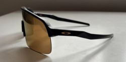 Oakley Sutro lite
