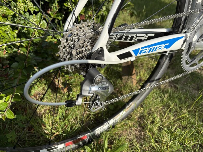 Specialized Tarmac Comp Ultegra 2012 vel. 54 (170-180cm)