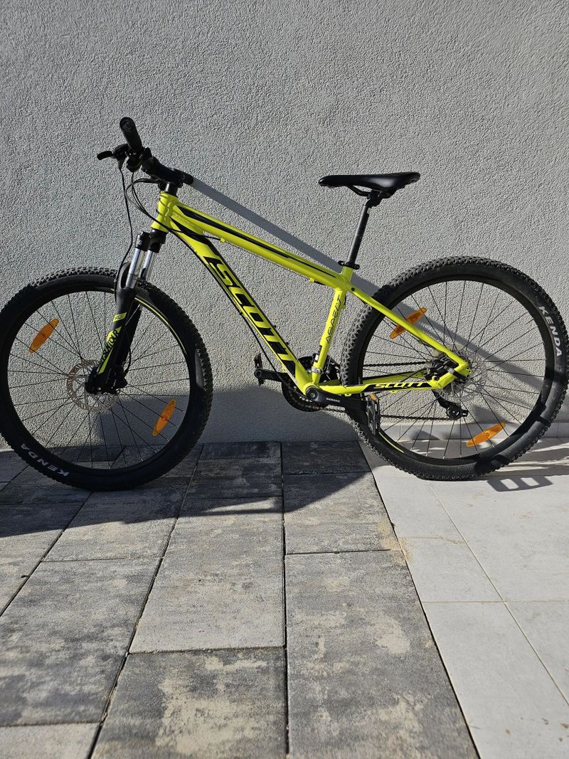 Dětské kolo Scott 24