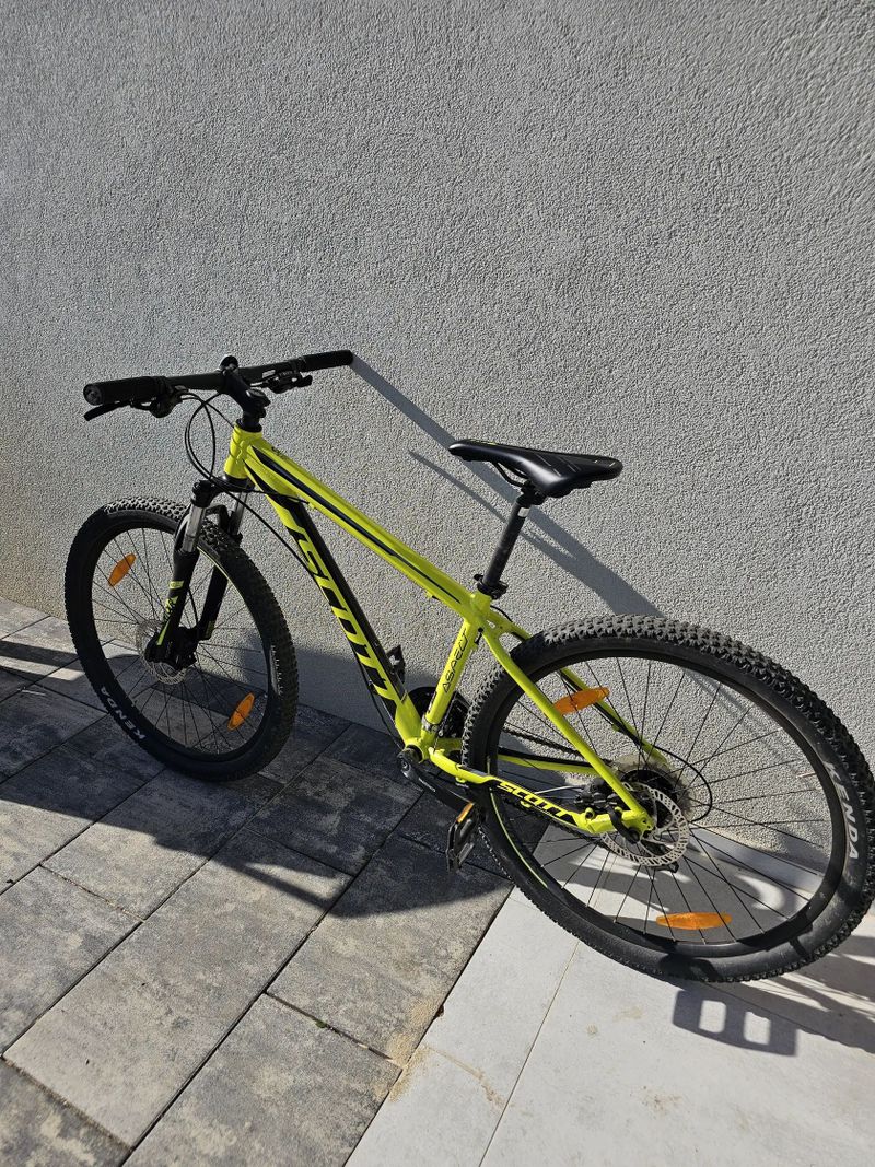 Dětské kolo Scott 24