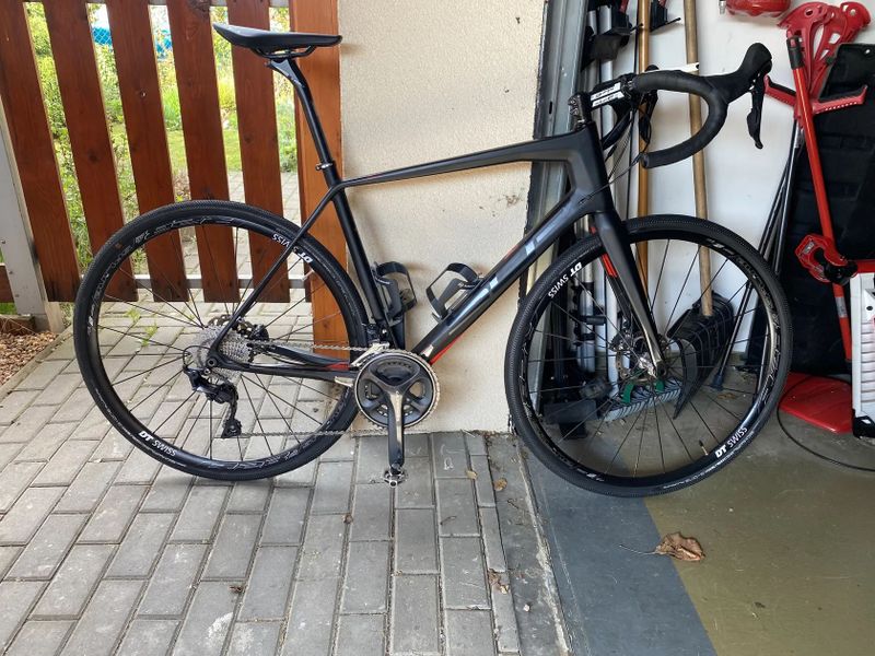 Prodám SUP X-road Team Issue 