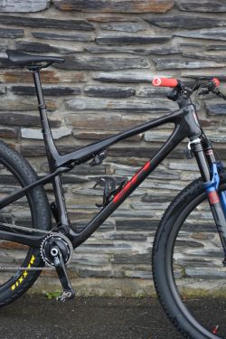 Bh Lynx SLS 9.9, Vel(L) Flight Atandant