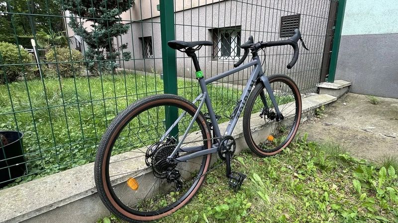 TRIBAN GRVL 520 na SRAM APEX1, vel S