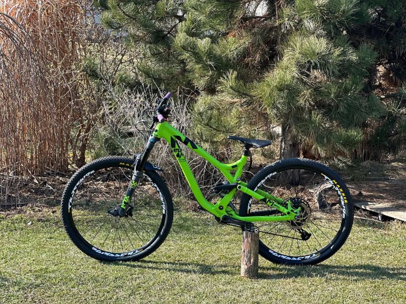 Prodám svůj commencal meta Cena dohodou