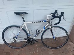 Silniční kolo Trek 2.5, Dura-Ace 2x10