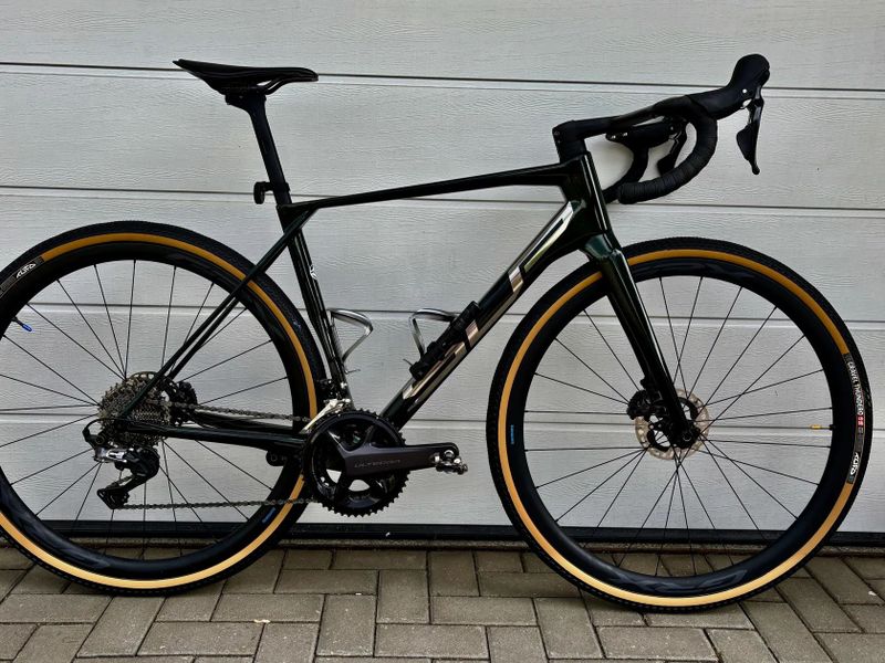 Gravel Superior X-Road GF Wattmetr