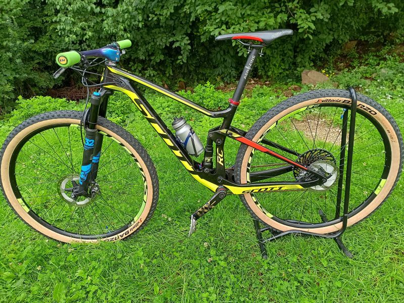 Spark RC 900 World Cup 2018 