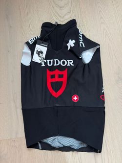 Vesta ASSOS TUDOR