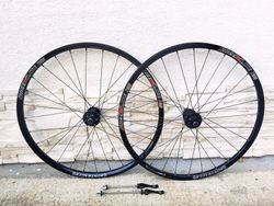 BONTRAGER RXL komplet - téměř úplně nový 