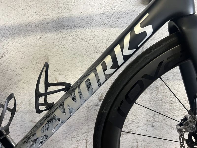 Silniční kolo velikost 56 sram red