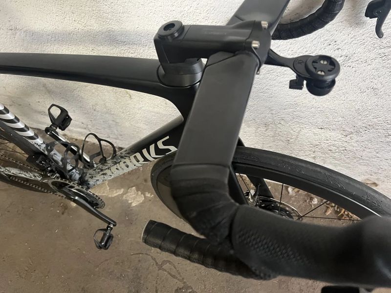 Silniční kolo velikost 56 sram red