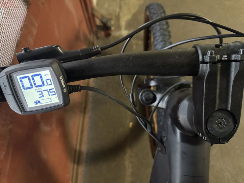 Horské elektrokolo velikost M