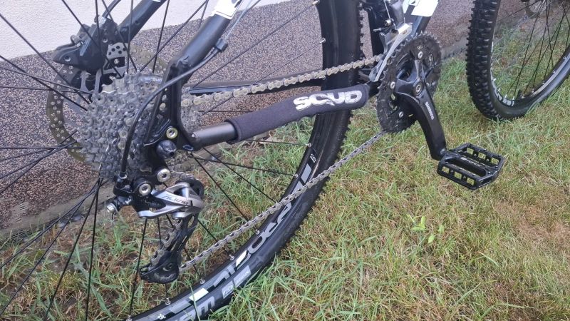Scud 29"