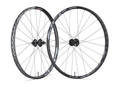 Karbonová kola ZIPP LEFTY