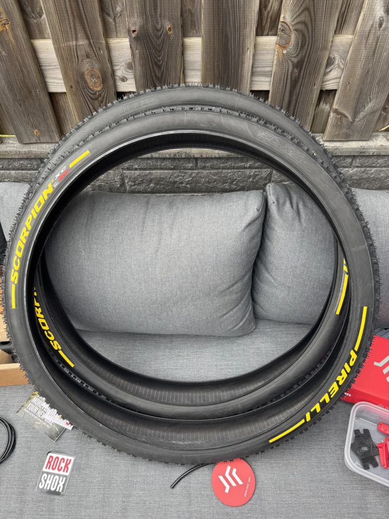 Pirelli Scorpion XC RC 29x2,4