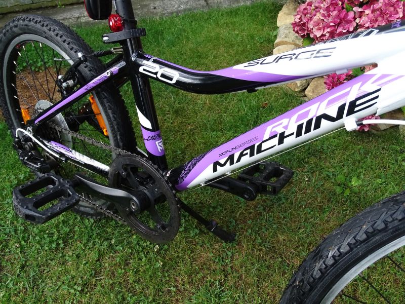 Rock Machine Surge 20"