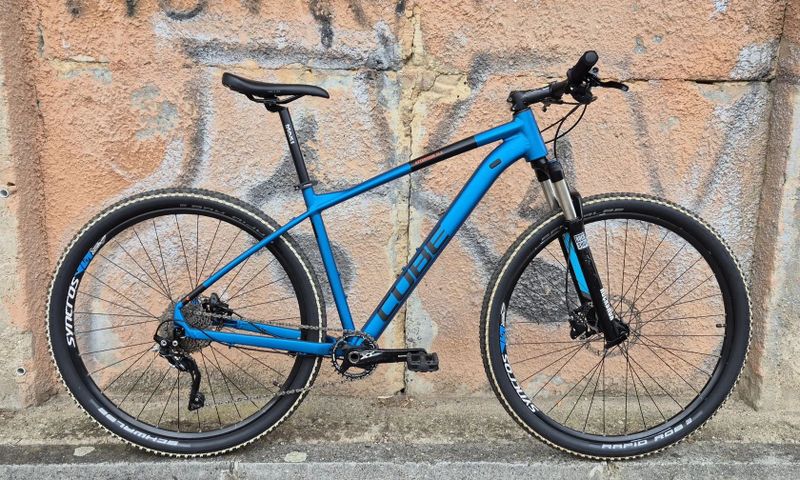 Cube Attention SLX 29