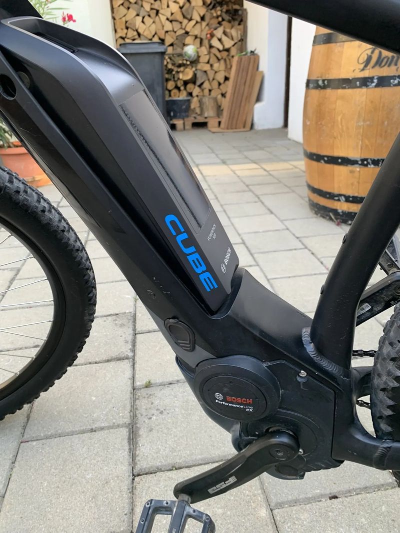 Cube Reaction hybrid PRO 500