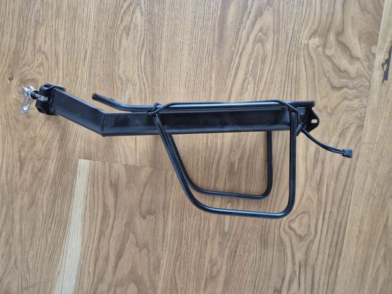 Nosic za sedlovku Sport Arsenal 8kg