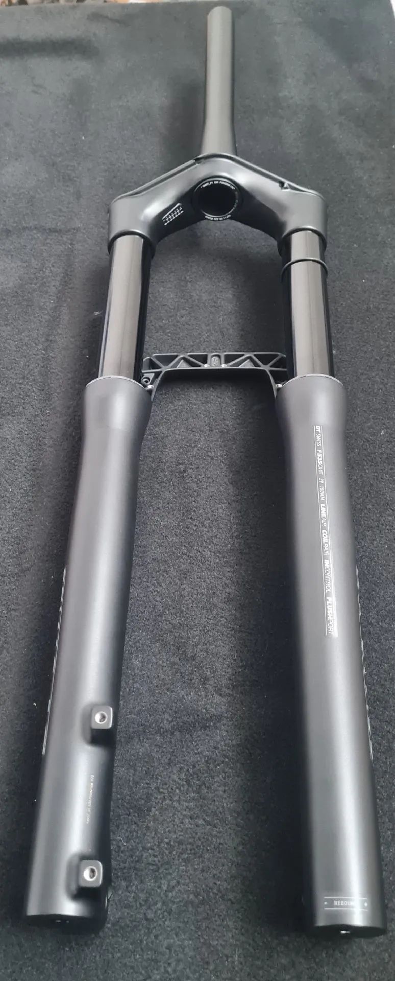 DT SWISS F535 ONE 150 mm, 29" 110 x 15mm (Boost) NOVÁ
