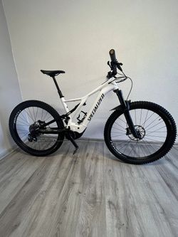 Specialized Turbo Levo 
