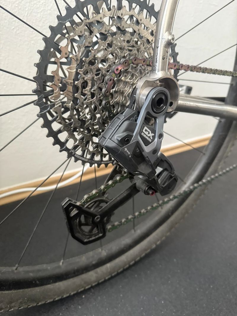 Přehazovačka Sram GX AXS Eagle T-type