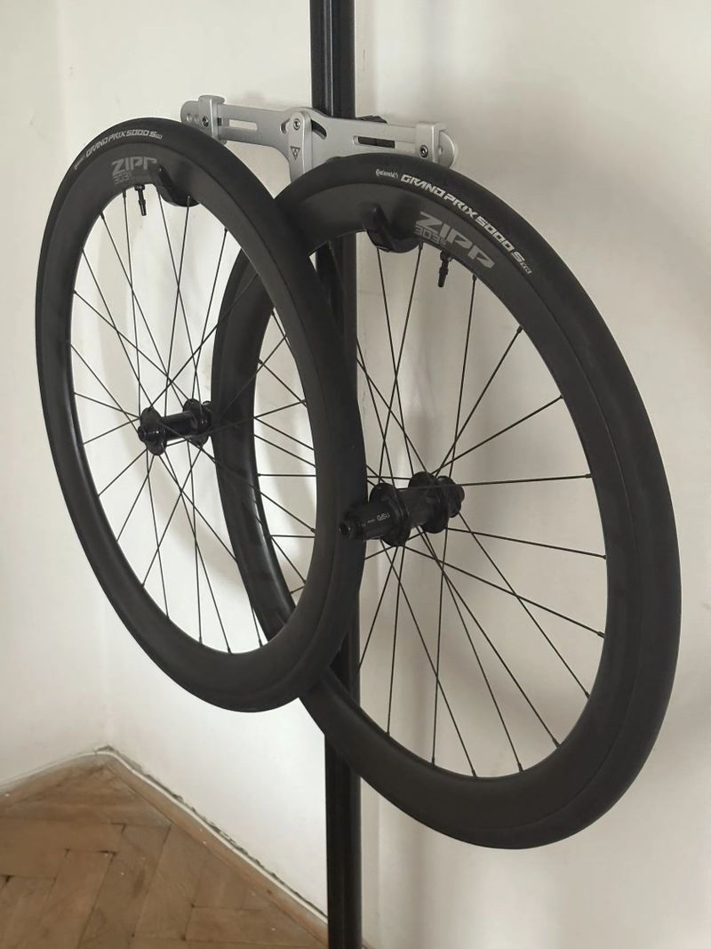 Zapletená kola Zipp 303 S ořech Shimano