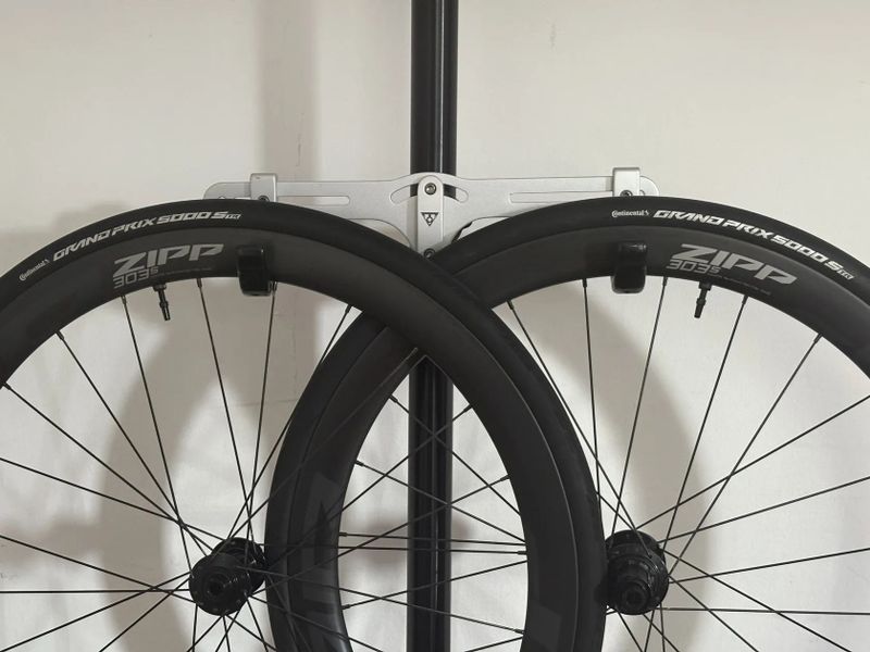 Zapletená kola Zipp 303 S ořech Shimano