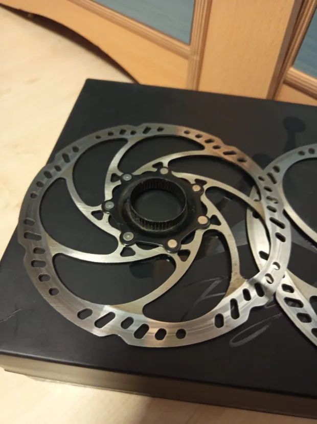 Prodám brzdové kotouče Magura MDR-C (Centerlock)
