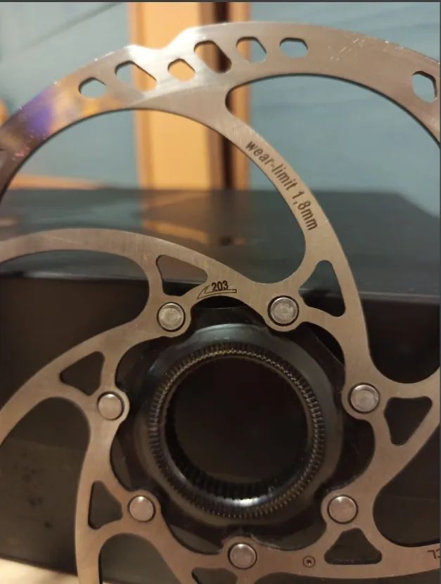 Prodám brzdové kotouče Magura MDR-C (Centerlock)