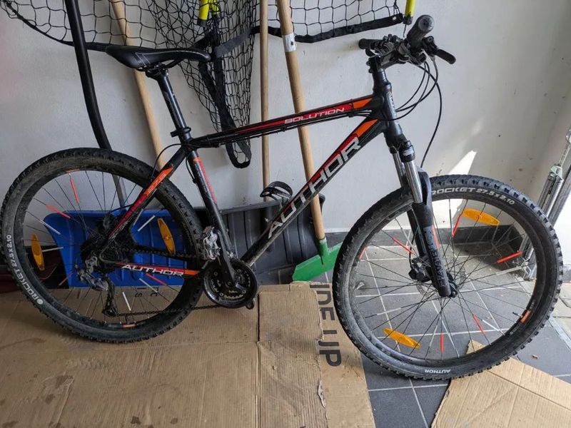 Prodej MTB Author Solution 27.5" x 19", rok 2020, 3x9 rychlostí, kotoučové brzdy