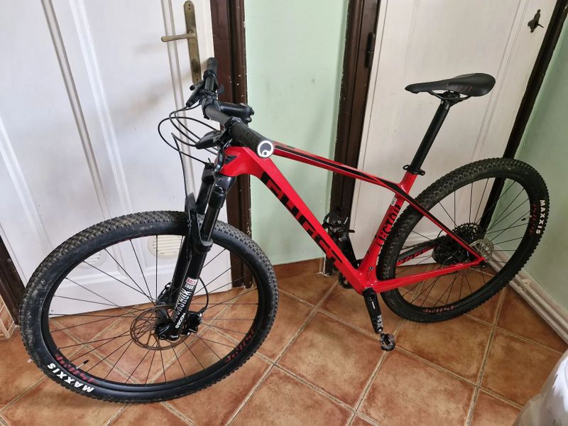 Ghost Lector 3.9 (2020) + SPD Shimano nášlapy