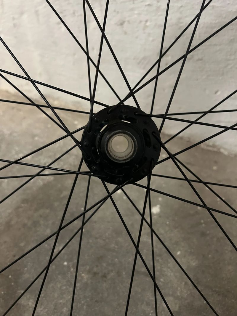 Přední ráfek Novatec Demon 27.5