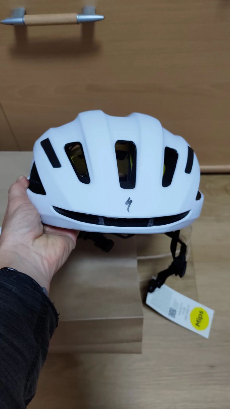Specialized Align II, white satin - rezervace do 3.9.