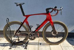 Trek Madone SLR 7 Gen 7, vel. 62cm