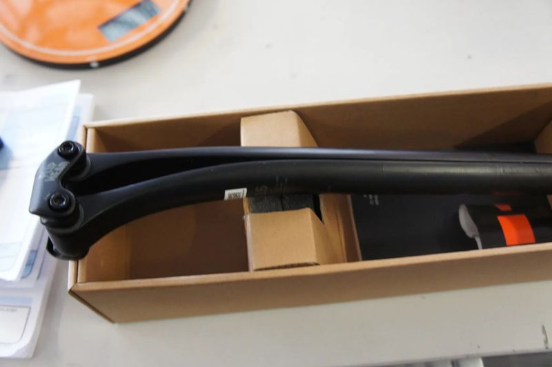 Canyon S15 VCLS 2.0 27.2mm CF Seatpost