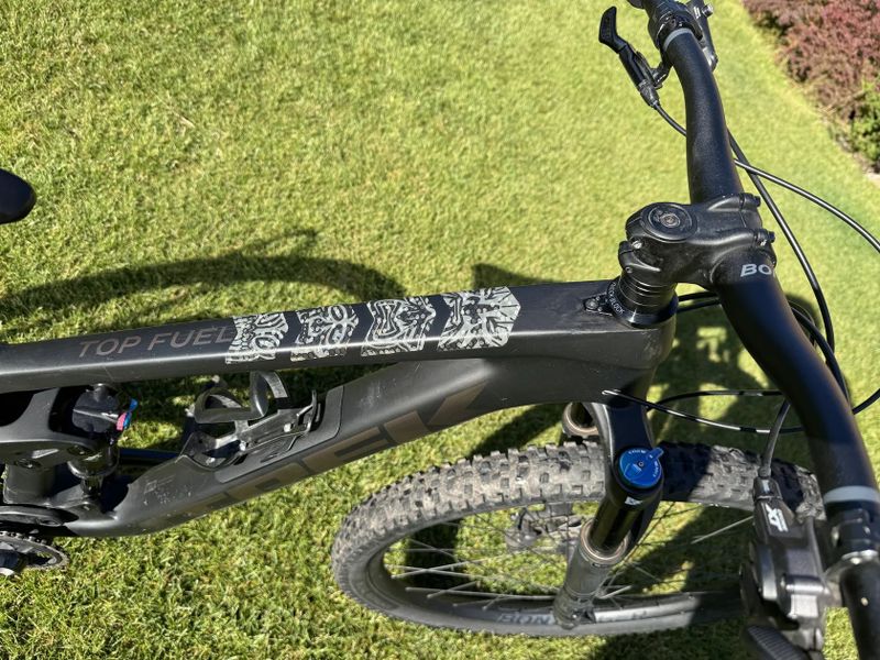 Trek Top Fuel 9.7