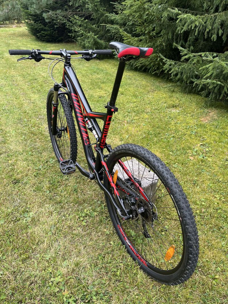 Specialized Epic FSR Comp XL – minimálně jeté, výborný stav