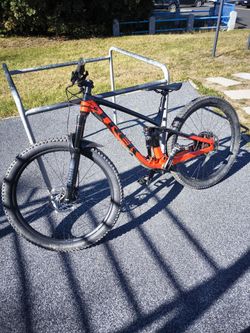 Trek Fuel ex 7