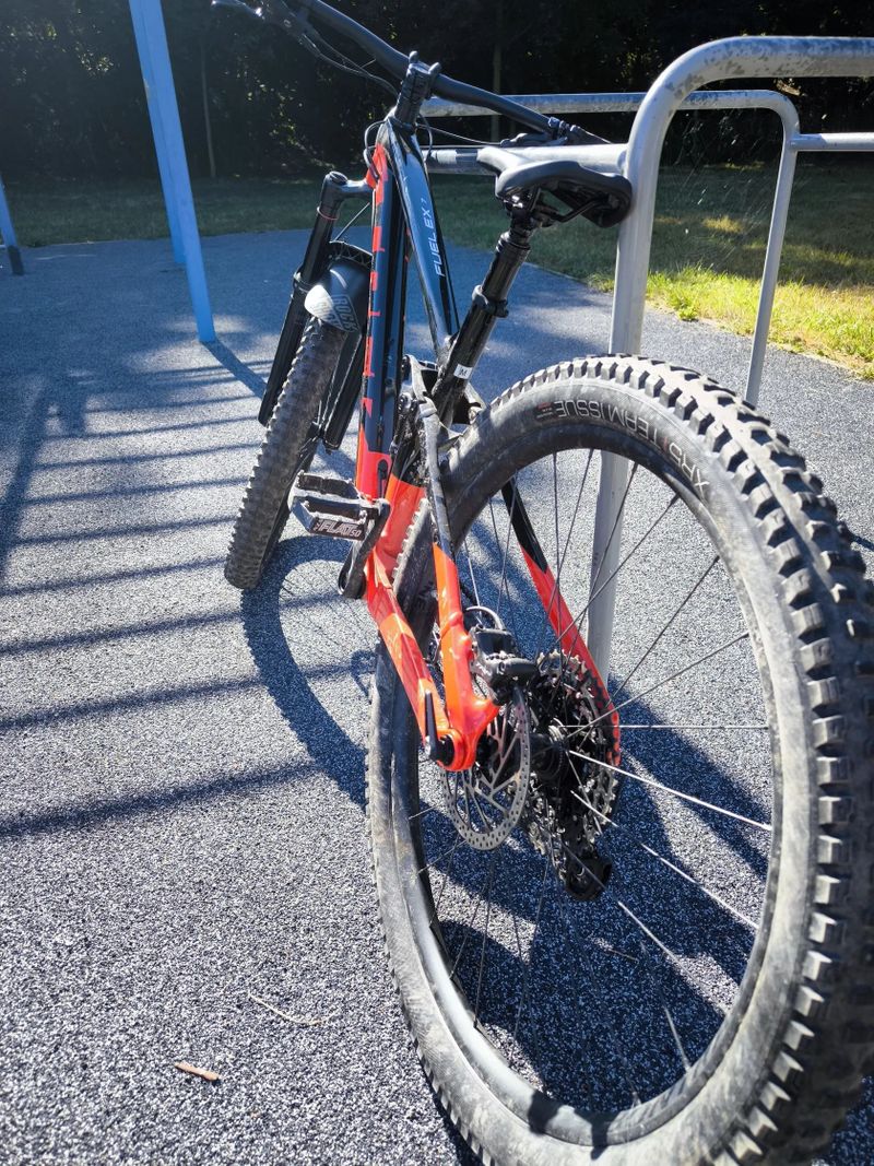 Trek Fuel ex 7