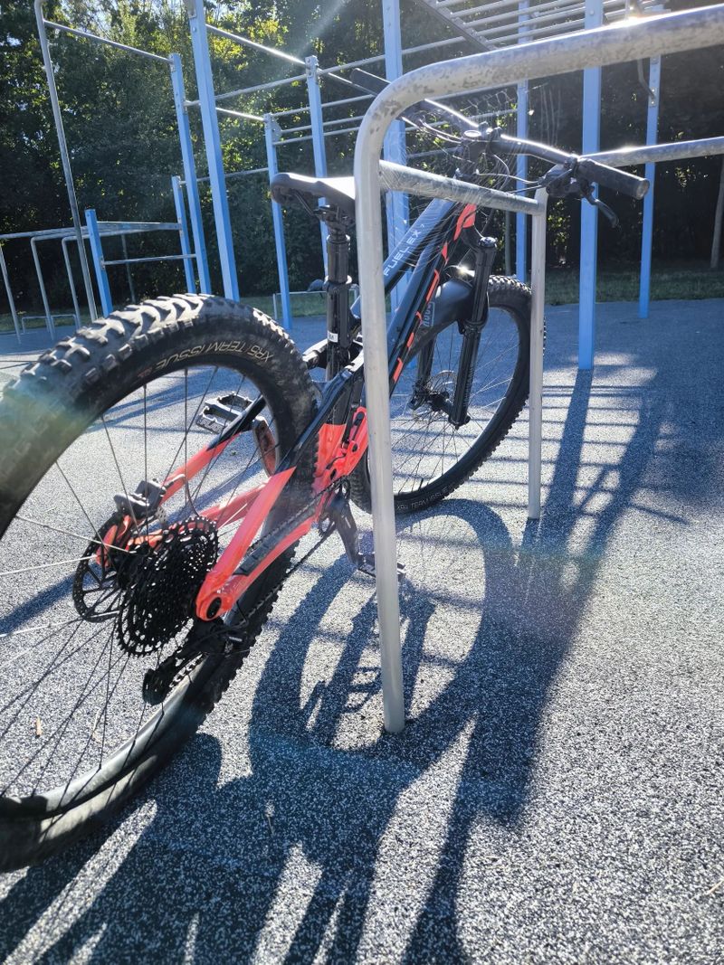 Trek Fuel ex 7